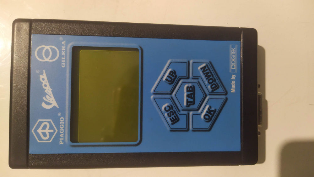 kit tester usato originale vari modelli piaggio completo di cavi e valigetta