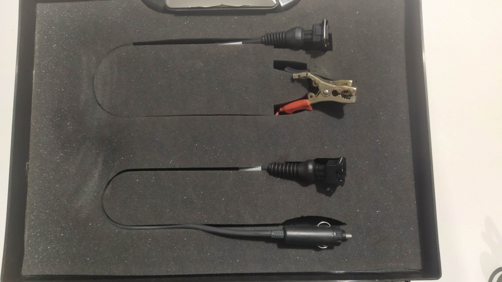 kit tester usato originale vari modelli piaggio completo di cavi e valigetta