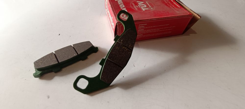 coppia pasticche freno brembo kawasaki ex 500 &ndash; gpx 250/400 - suzuki rgv 250 &acute;91 - &acute;95 - rgv gamma 500 &acute;90