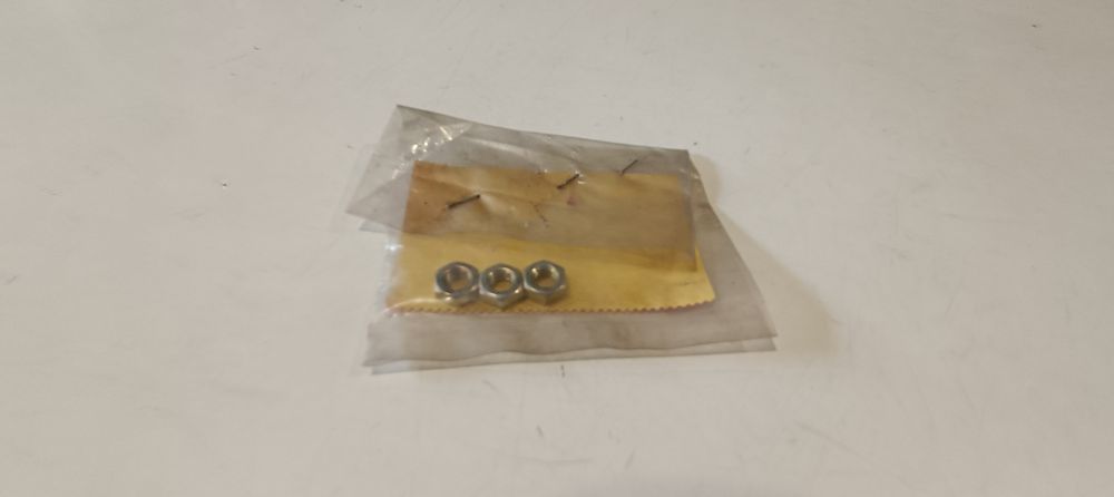 3 dadi originali 5 mm vari modelli suzuki dr &ndash; gs &ndash; rg 500 gamma &ndash; rm
