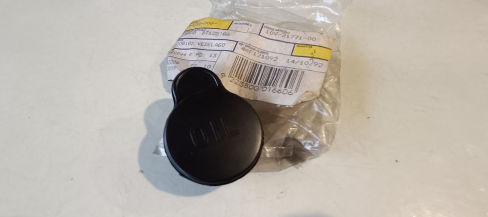 tappo olio yamaha dt 125 ´86