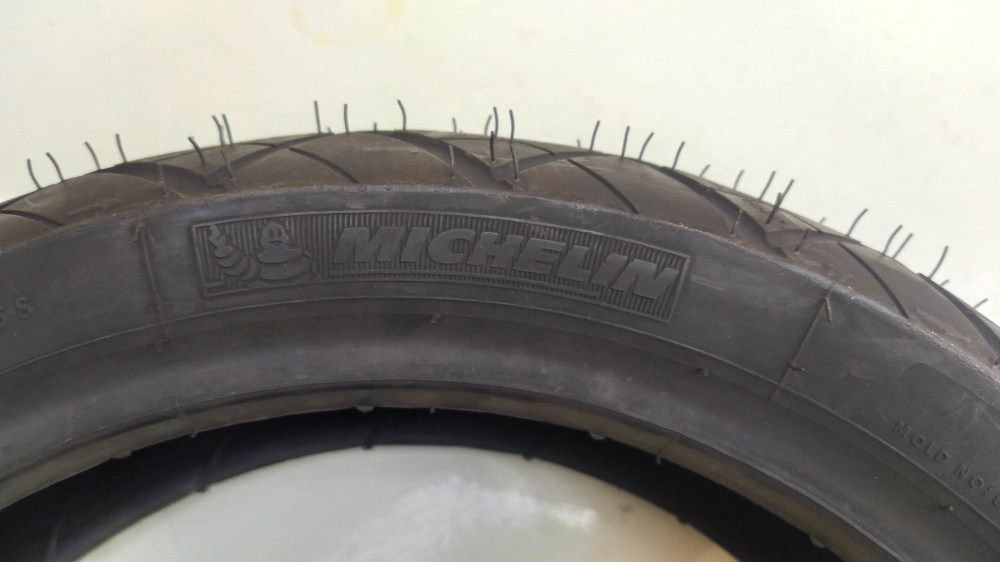 copertone michelin 120/70/13m/c 53p pilot city