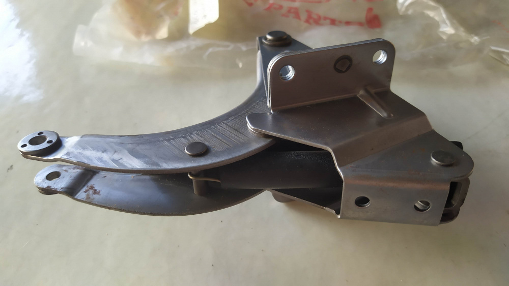 braccio tendicatena distribuzione honda v45-vf700-vf750