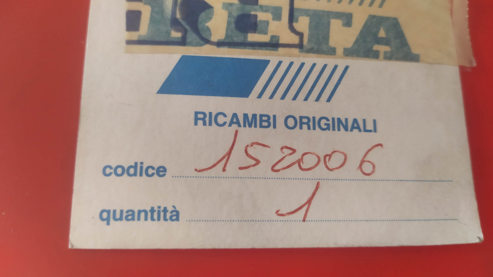 fianchetto post. dx rosso beta