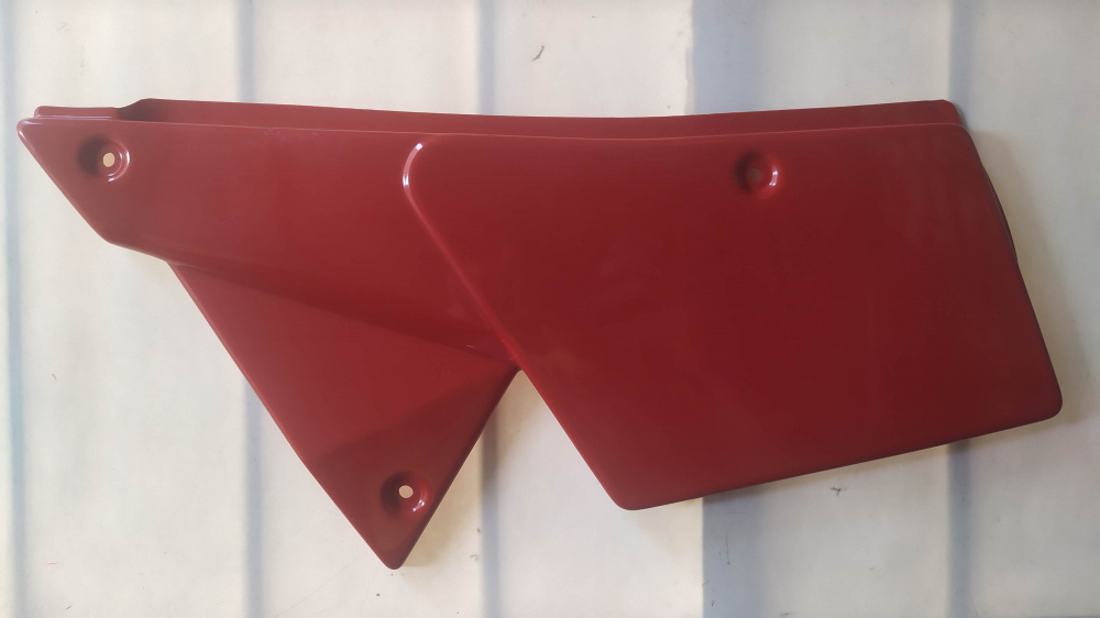 coppia fiancate posteriori rosse beta