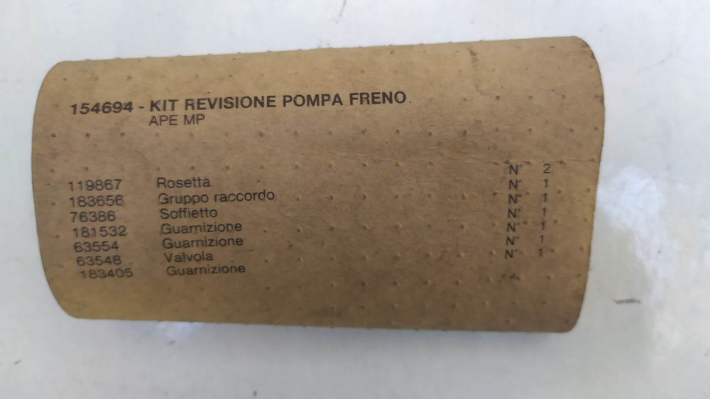 kit revisione pompa freno piaggio ape mp non completo