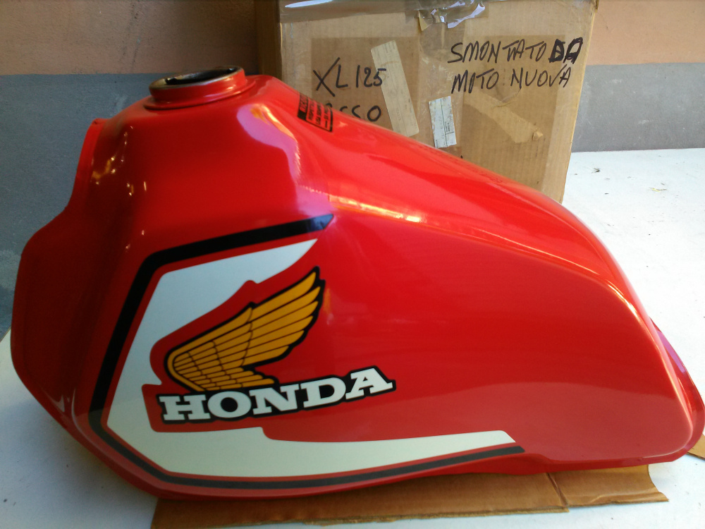 serbatoio nuovo rosso honda xl 125