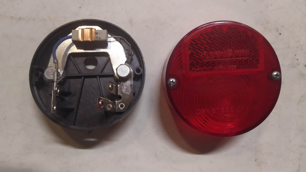 fanale posteriore originale piaggio - gilera cev 5893 cev 242
