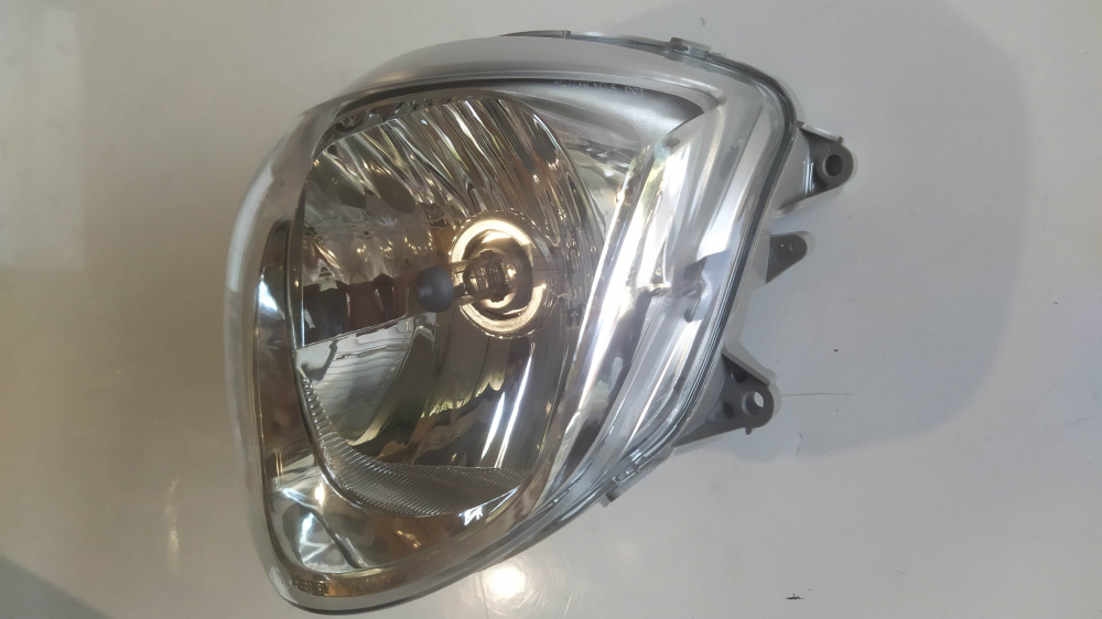 fanale anteriore piaggio liberty iget 50 / 125 / 150