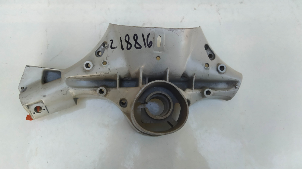 corpo manubrio originale nuovo piaggio vespa codice interno 992535
