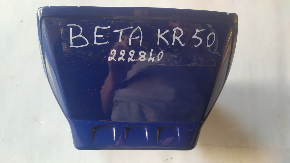 macherina faro blu beta kr 50 leggeri graffi