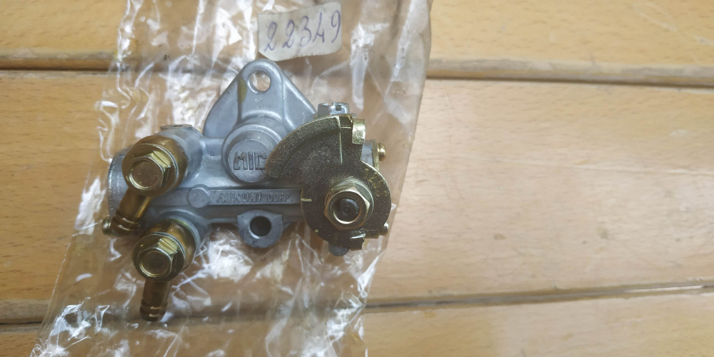 pompa olio cagiva sst 125 '78