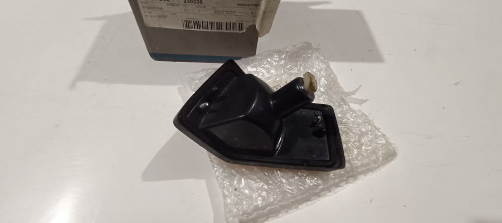 freccia nuova originale piaggio vespa px – pe posteriore sx