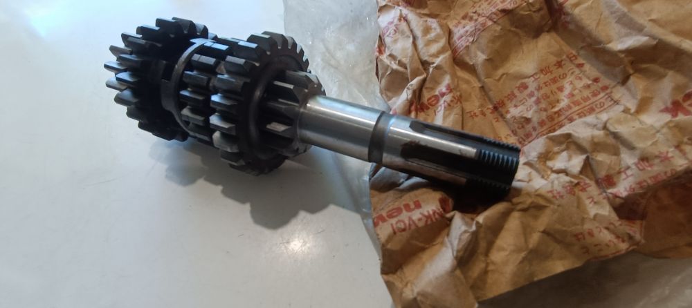 albero ingranaggi nuovo suzuki dr 650 ´90