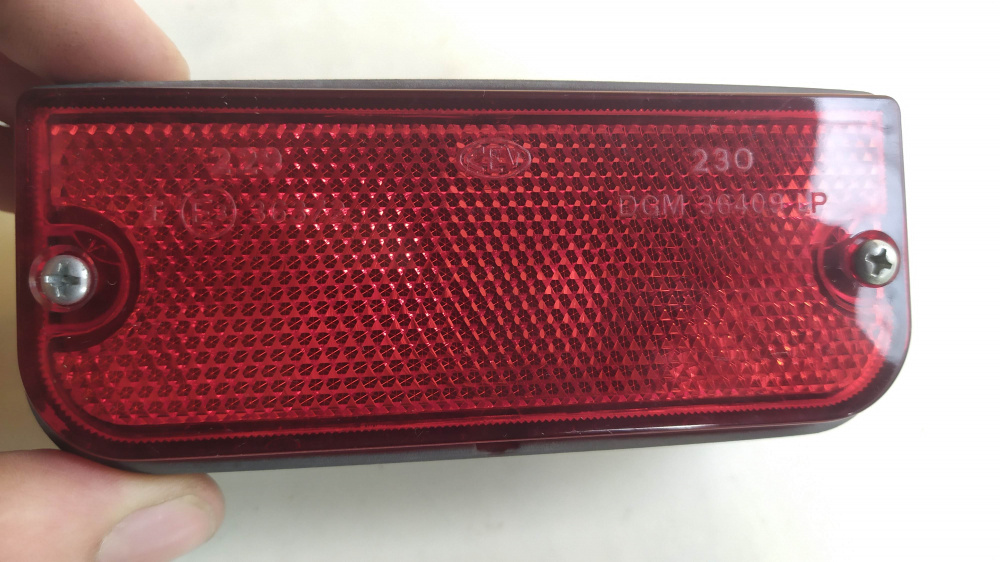 fanale posteriore originale piaggio ciao - bravo - 1 gecar - 1 cev 220-230