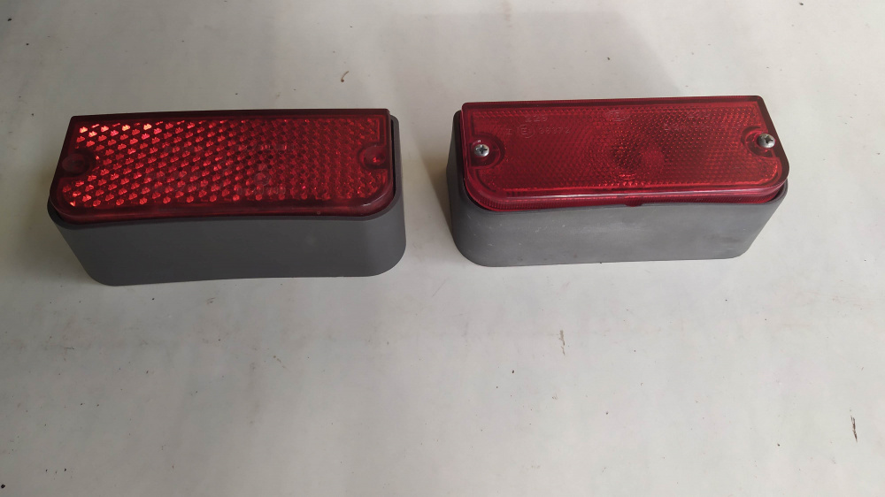 fanale posteriore originale piaggio ciao - bravo - 1 gecar - 1 cev 220-230