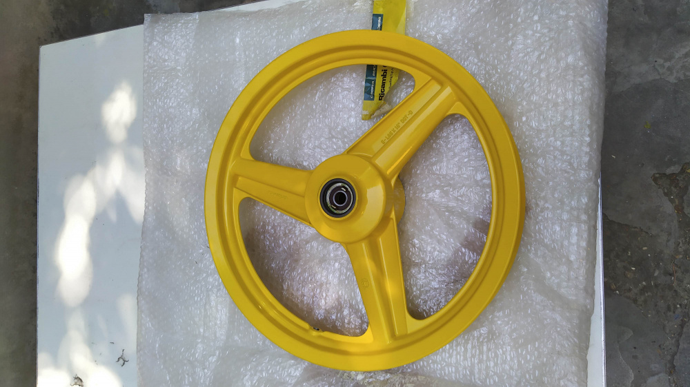 cerchio giallo cagiva grimeca 1,85 x 16 dot-d