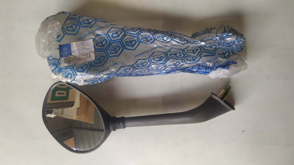specchietto destro piaggio sfera tri.o.m. 46930