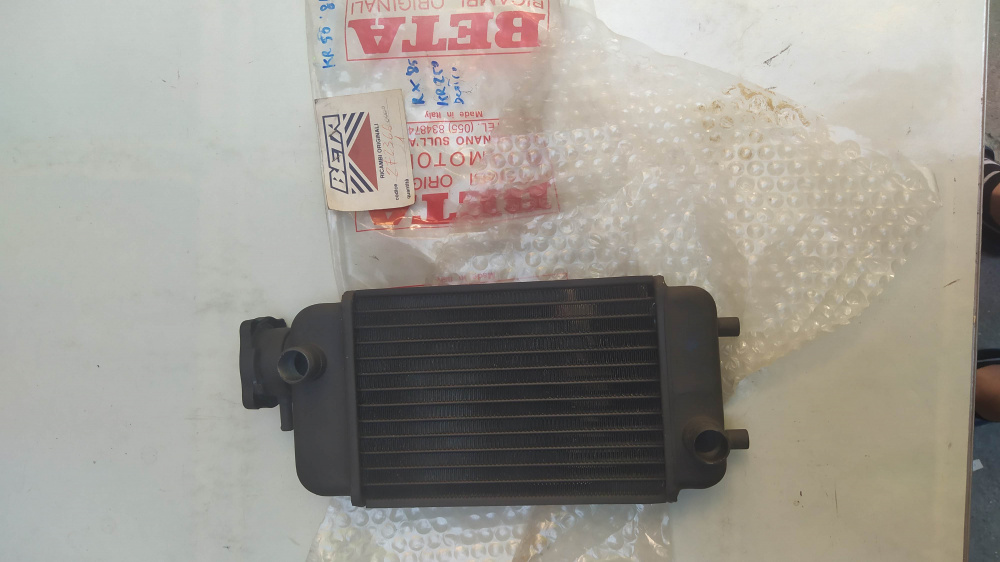 radiatore destro beta rx 50 ´85 - kr 250