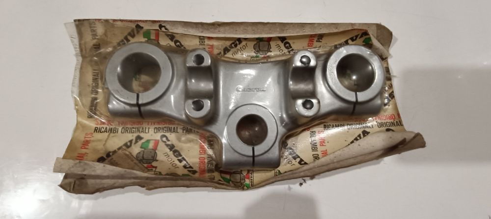 piantone sterzo superiore cagiva sst 125