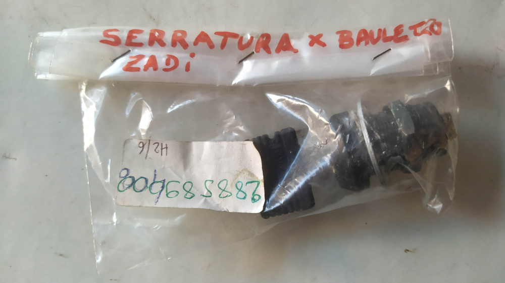 serratura con chiave zadi per bauletto
