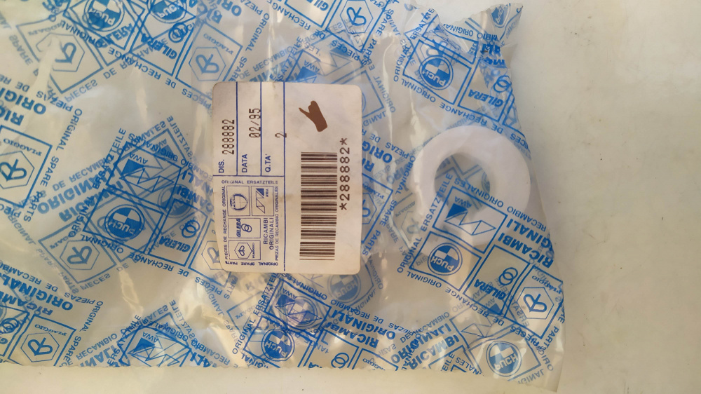 galleggiante carburatore vari modelli 50cc. piaggio