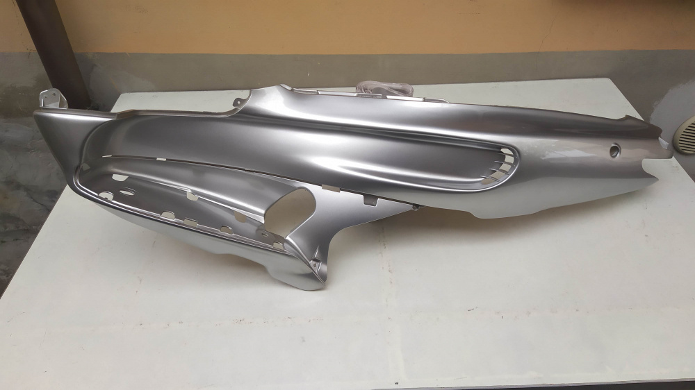 carena posteriore sx grigia gilera runner 180