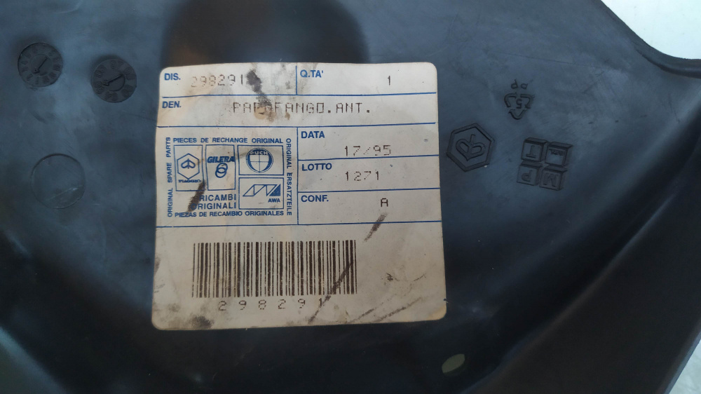 profilo parafango anteriore piaggio nrg - ntt prima del 2000