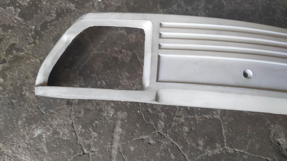 coppia modanature laterali bianche rigide piaggio vespa px