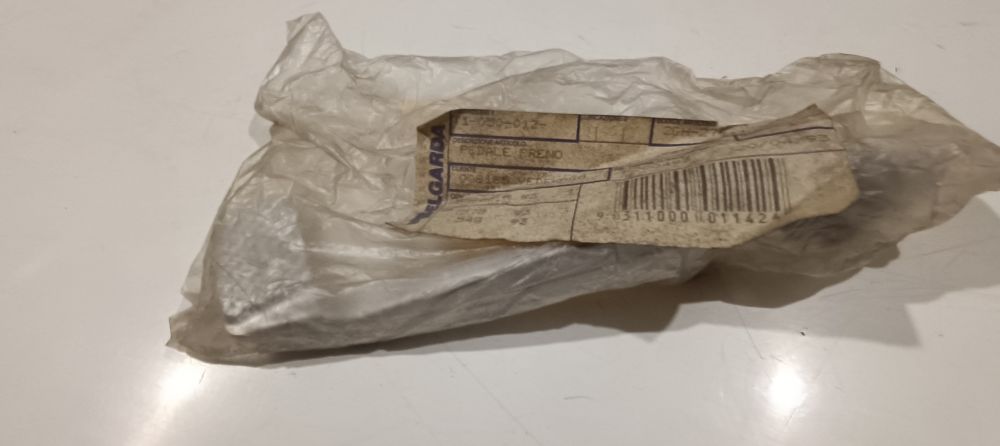 pedale freno nuovo originale yamaha fzr 1000 ´93