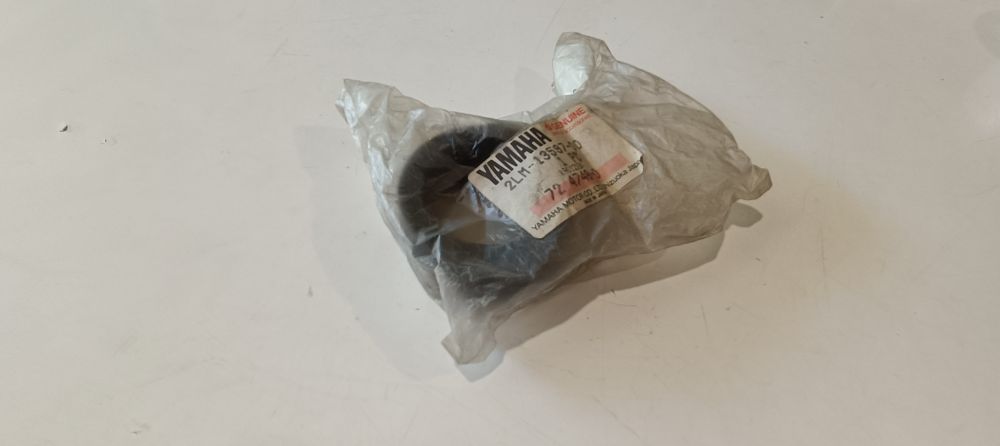 giunto carburatore yamaha fz 750 – gts 1000 – xjr 1300