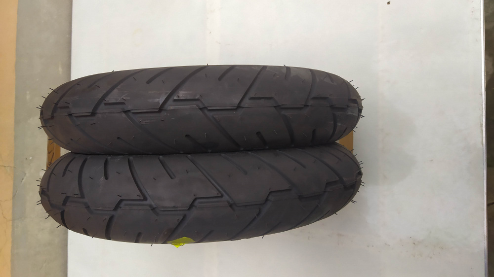 2 copertoni michelin 3.50-10 piaggio vespa