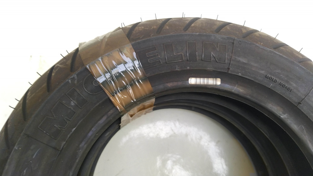 2 copertoni michelin 3.50-10 piaggio vespa