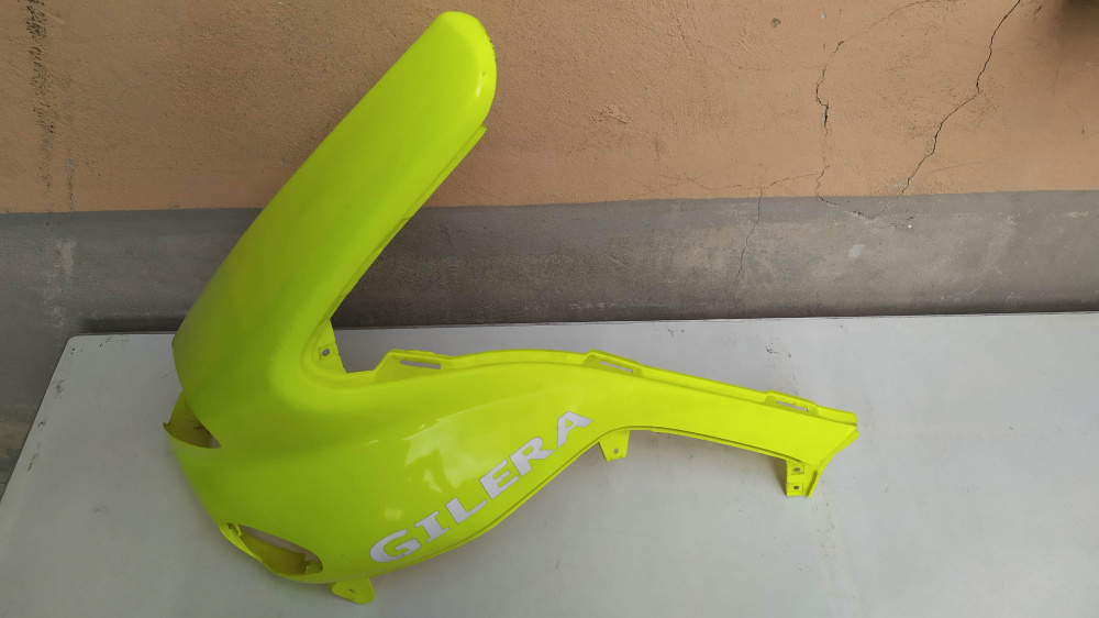 carena anteriore sx gialla usata gilera runner 180