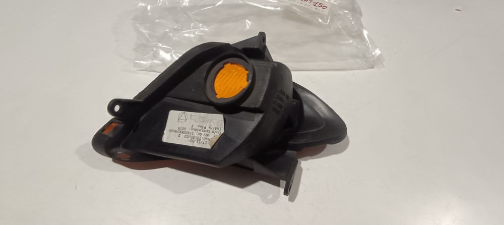 freccia ant. dx completa nuova honda pantheon / foresight 125-150-250 &ndash; leggero graffio -