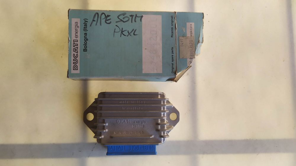 regolatore tensione ducati 343452 piaggio ape 50 tm - vespa 50 pk xl