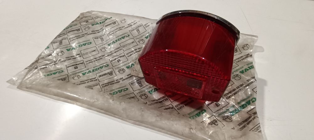 fanale posteriore completo nuovo originale cagiva cev 174