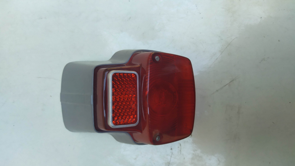 fanale posteriore originale siem 35020 - 3504 piaggio vespa 90 - vespa 90 super - vespa 125 ´66