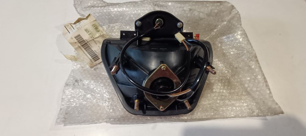 faro posteriore nuovo originale suzuki gsx750f &acute;89 &ndash; &acute;96 &ndash; gsx1100f &acute;90 - &acute;94