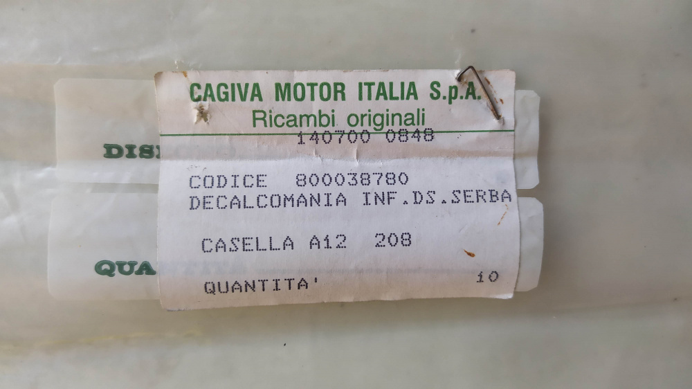 adesivo cagiva inferiore destro serbatoio