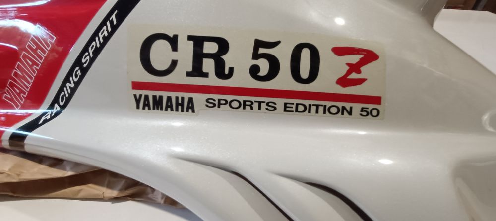 fianchetto posteriore dx nuovo originale yamaha cr 50 z