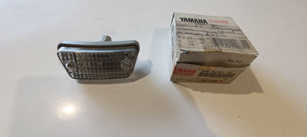 faro posizione nuovo originale yamaha fzr - tdm