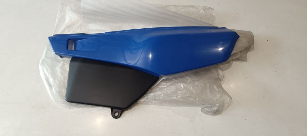 fianchetto sx blu nuovo originale yamaha xt 600 &acute;92