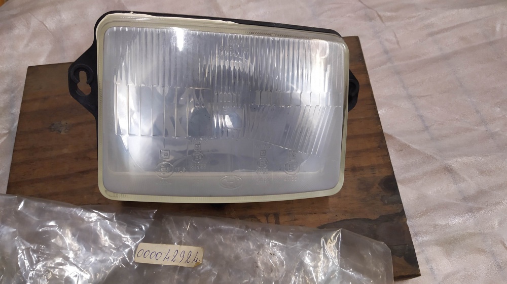 faro anteriore ducati ss 600/750