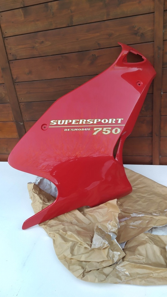 fianco dx superlight ducati desmodue 750