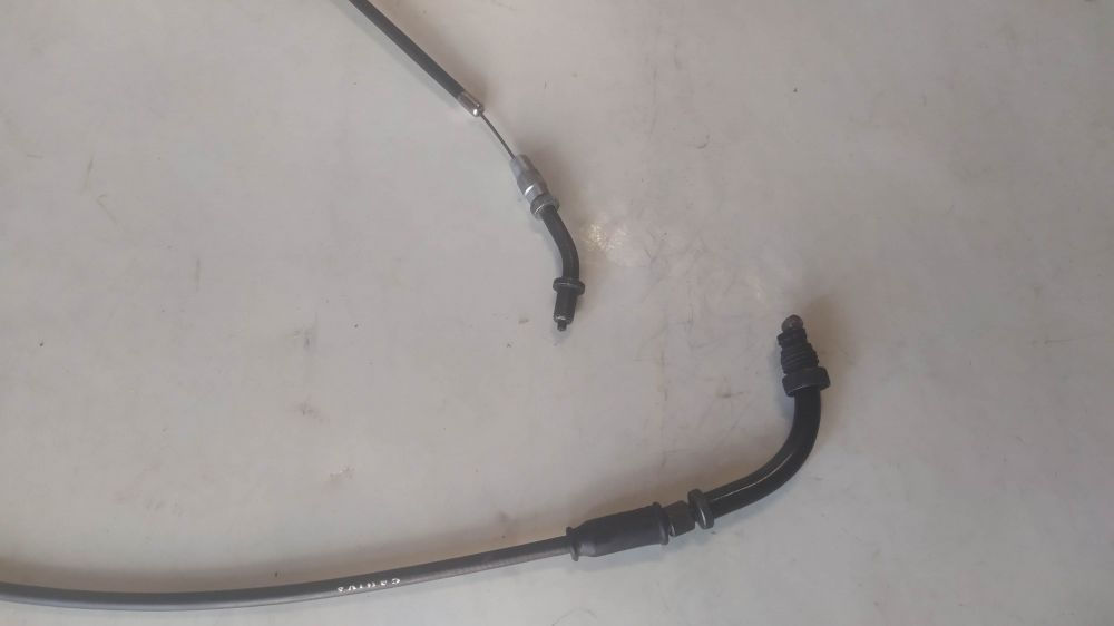 cavo gas con sdoppiatore originale cagiva elefant 2 125 fino a telaio 6le004502 - la parte finale dello sdoppiatore si e rovinata -