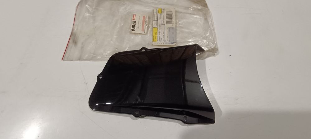 presa d´aria dx nera yamaha tzr 125 r