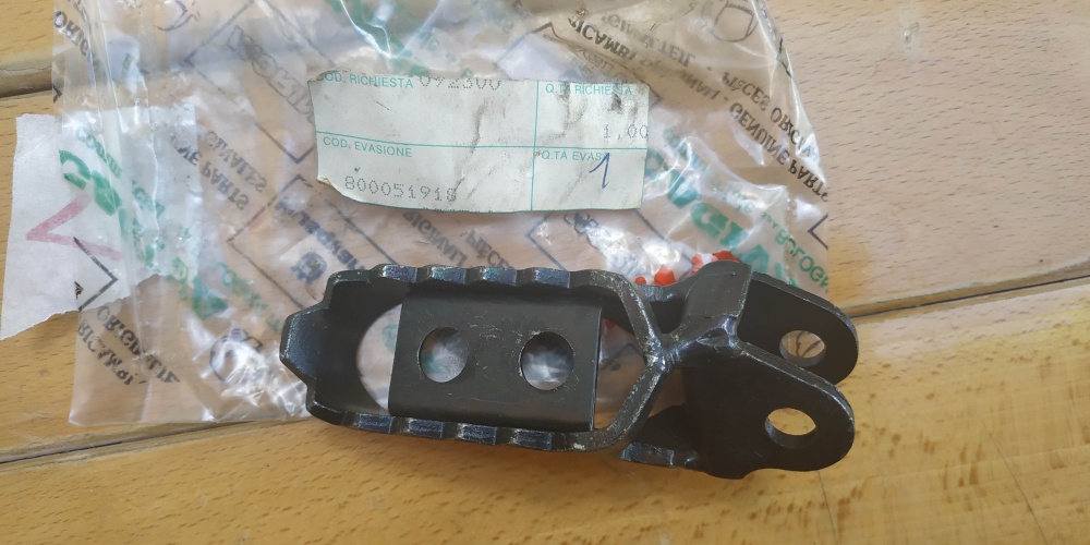 pedana ant. dx oro elefant 3 w12 -w16- elefant 750/900