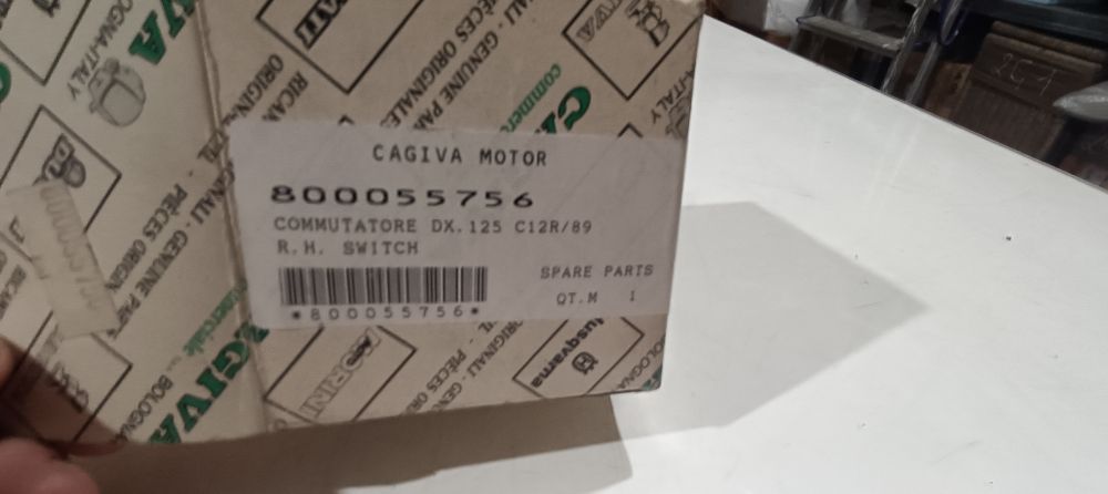 commutatore dx nuovo originale cagiva c12 r ´89