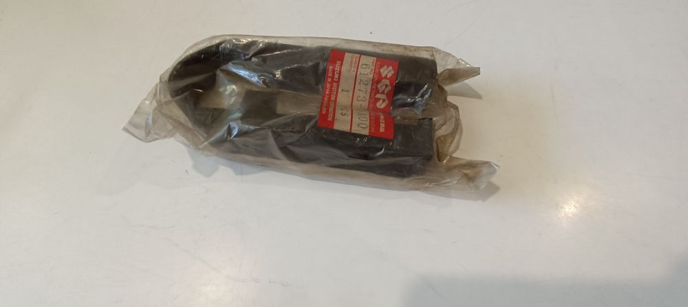 pattino catena suzuki dr 600